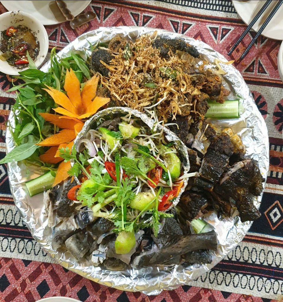 Một mẹt Gà Đen 3 Món – Trọn vị Tây Bắc