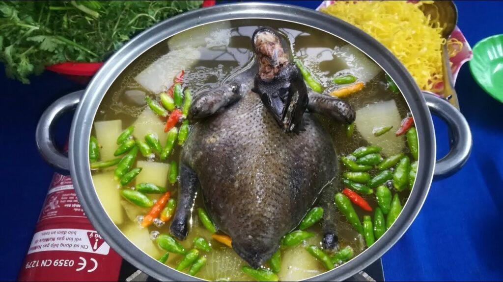 Lẩu Tây Bắc Gà Đen