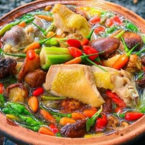 Lẩu Gà Ta Ớt Hiểm